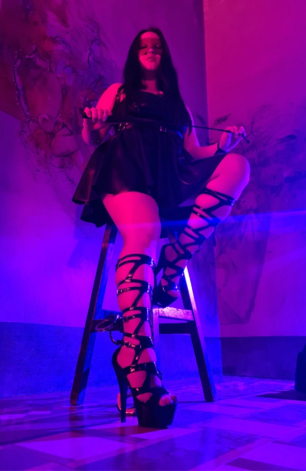 miss-loula-dominatrix-domina-bogota-colombia-yes-mistress-co